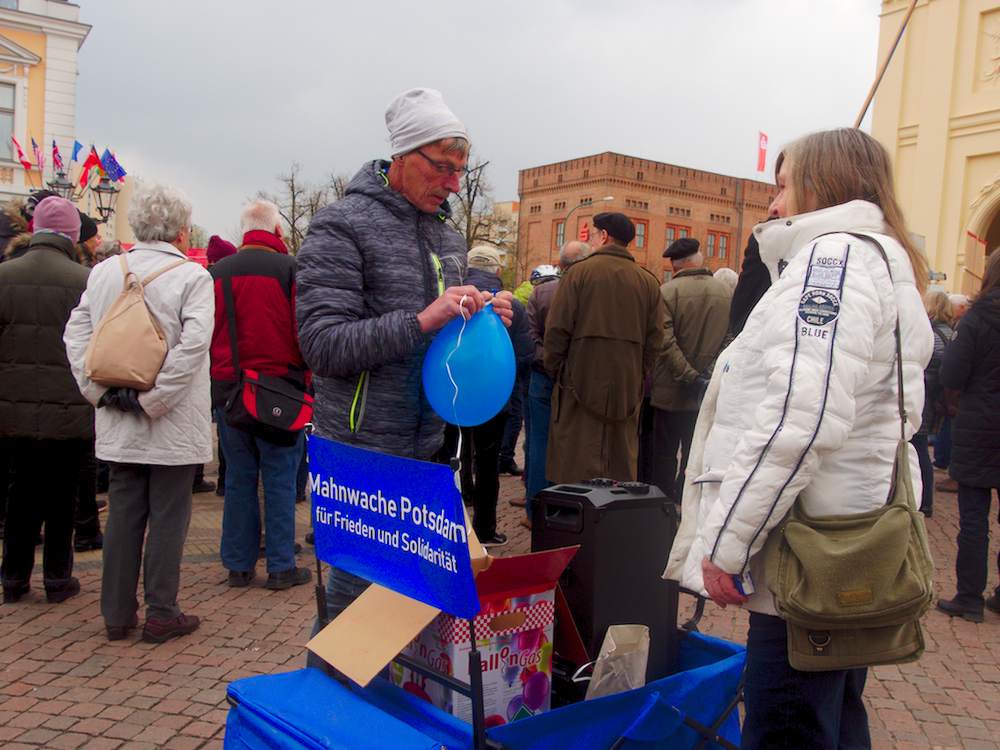 Ostermarsch-Potsdam-2019-207.jpg Ostermarsch-Potsdam-2019-207.jpg