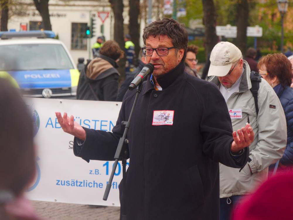 Ostermarsch-Potsdam-2019-218.jpg Ostermarsch-Potsdam-2019-218.jpg