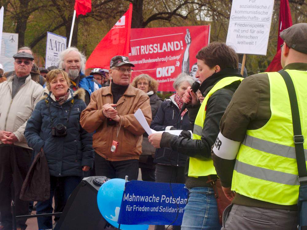 Ostermarsch-Potsdam-2019-445.jpg Ostermarsch-Potsdam-2019-445.jpg